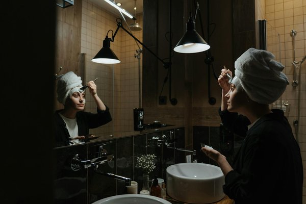 Trendy Brunch Looks: Elevate Your Style in London's Sophisticated Mayfair