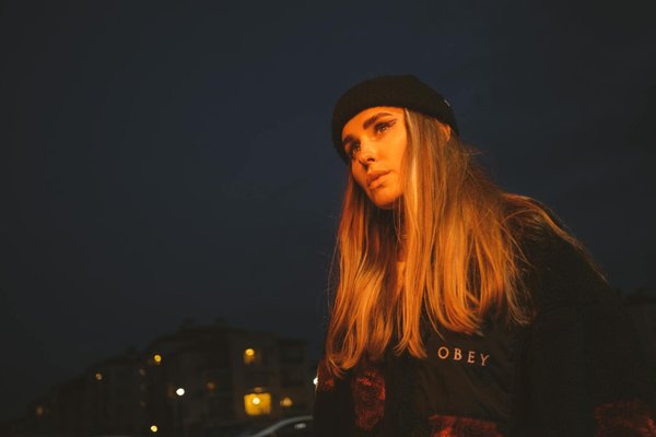 Perfect Exfoliation Routine for Sensitive Skin: Uncover the Ideal Frequency!